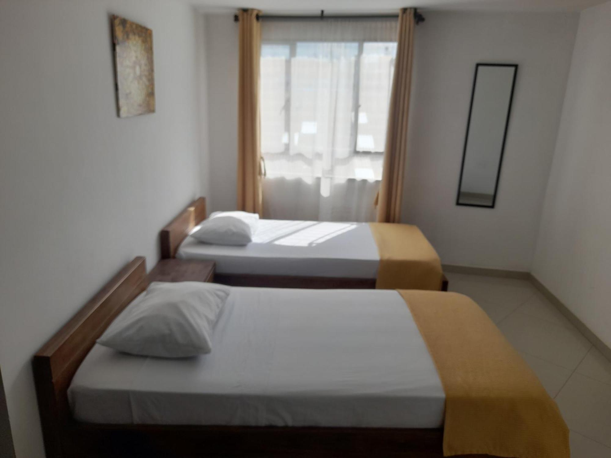 Hotel La Rueda Sr Barbosa  Exteriör bild